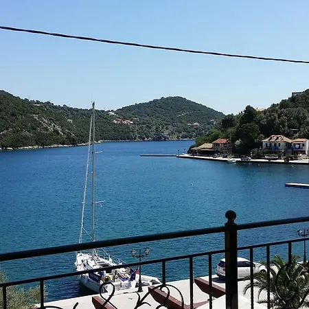 Asterida Sivota (Lefkada)