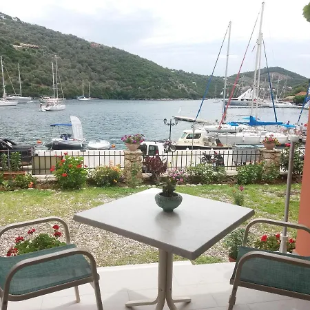 Asterida * Sivota (Lefkada)